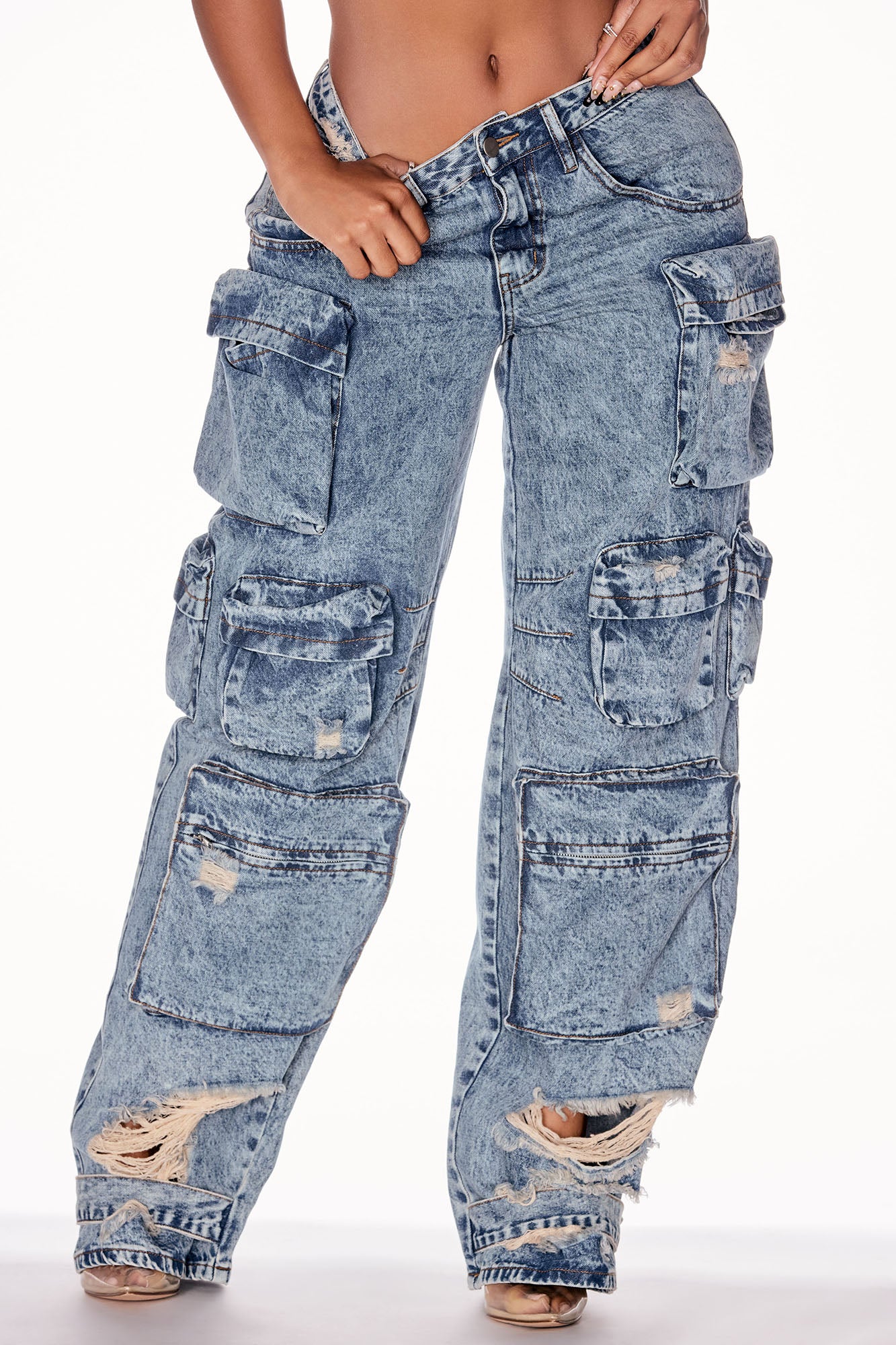 Jeans (Medium Wash) image 2