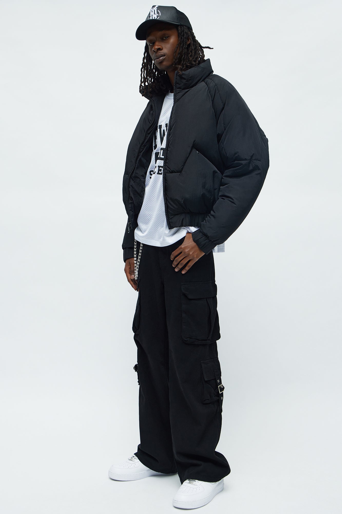 Puffer Jacket (Black) image 2