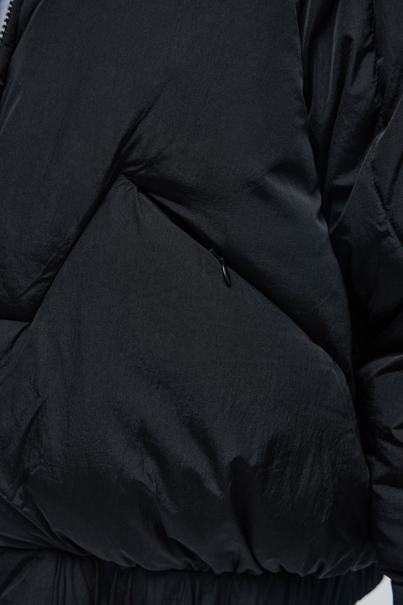 Puffer Jacket (Black) image 3
