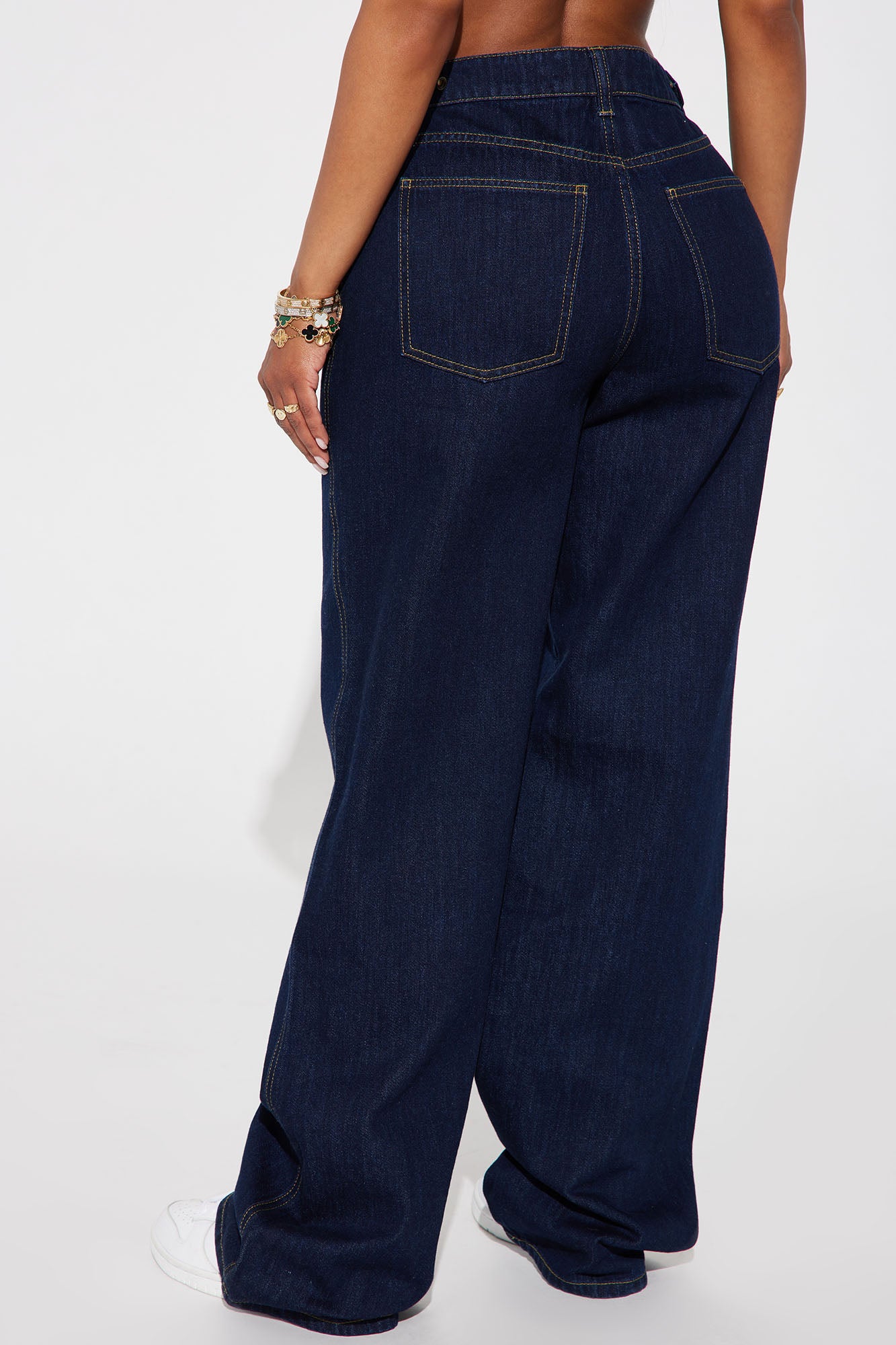 Jeans (Dark Wash) image 3