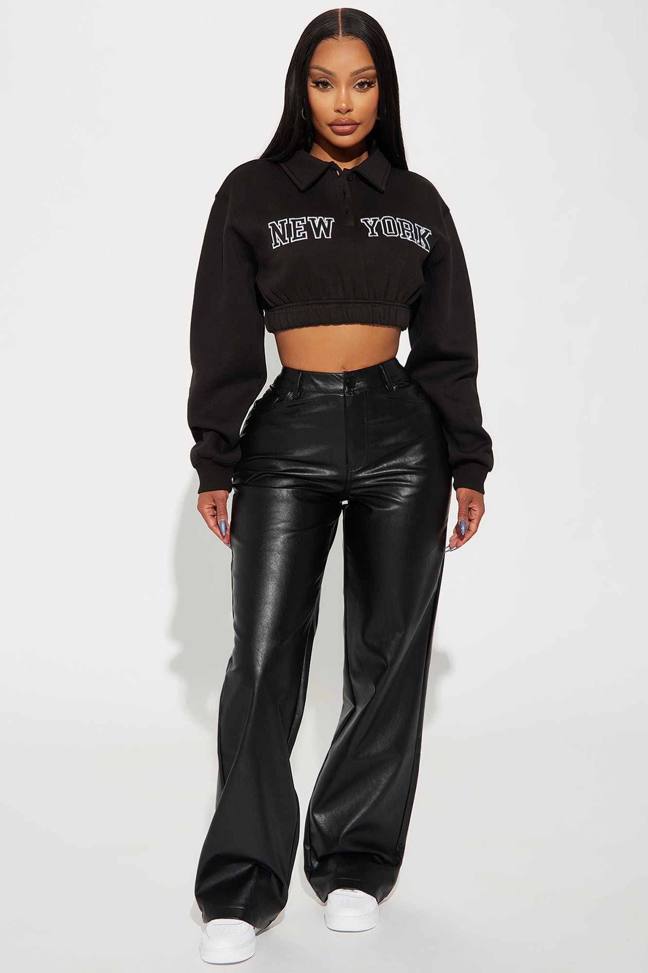 Living Better In NY Cropped Sweatshirt (Black) image 2