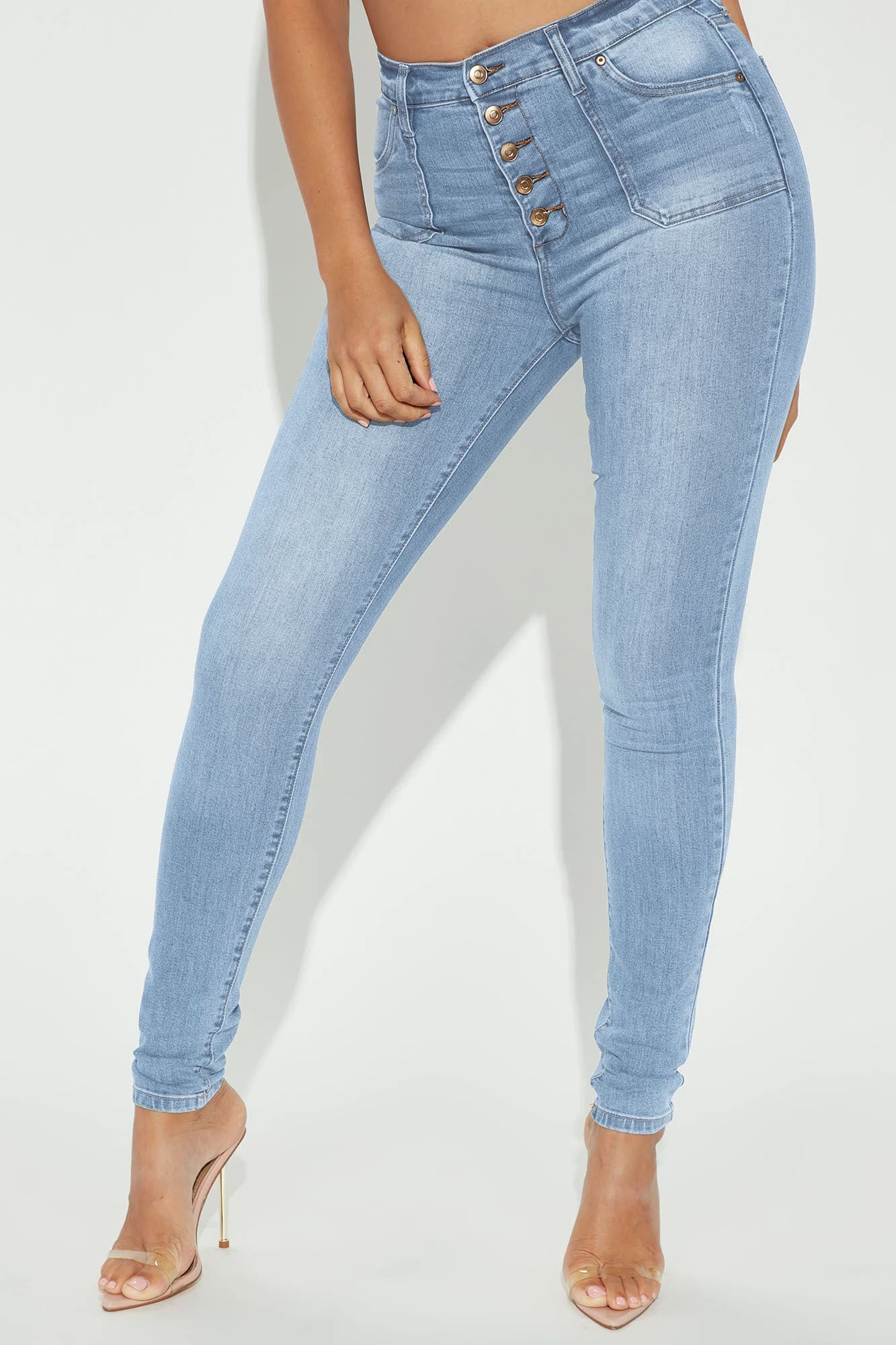 Jeans (Light Blue Wash) image 3